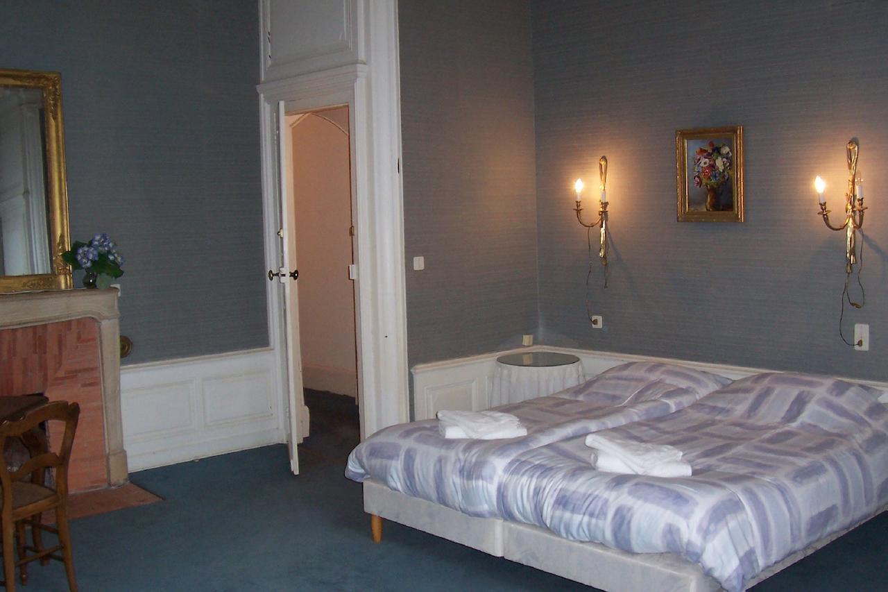 مبيت وإفطار Maillet  Chateau Champigny الغرفة الصورة
